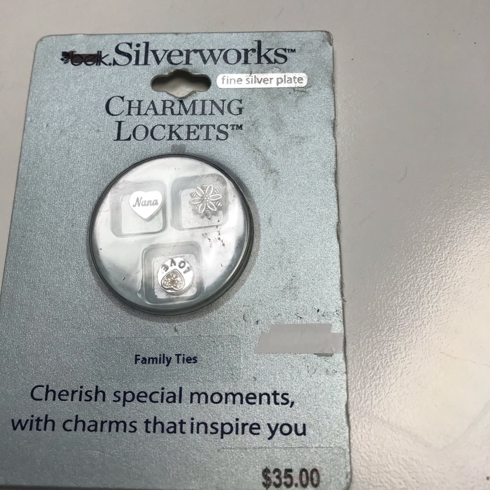 Charming lockets - Picture 2 of 2